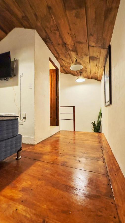 Cozy Bohemian Loft Apartment Close Central Plaza Антигуа-Гватемала Экстерьер фото